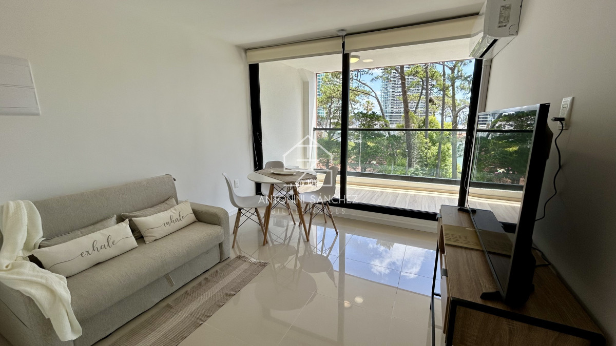 Apartamento ID.2607 - Apartamento de un dormitorio con terraza en venta a 2 cuadras de la mansa