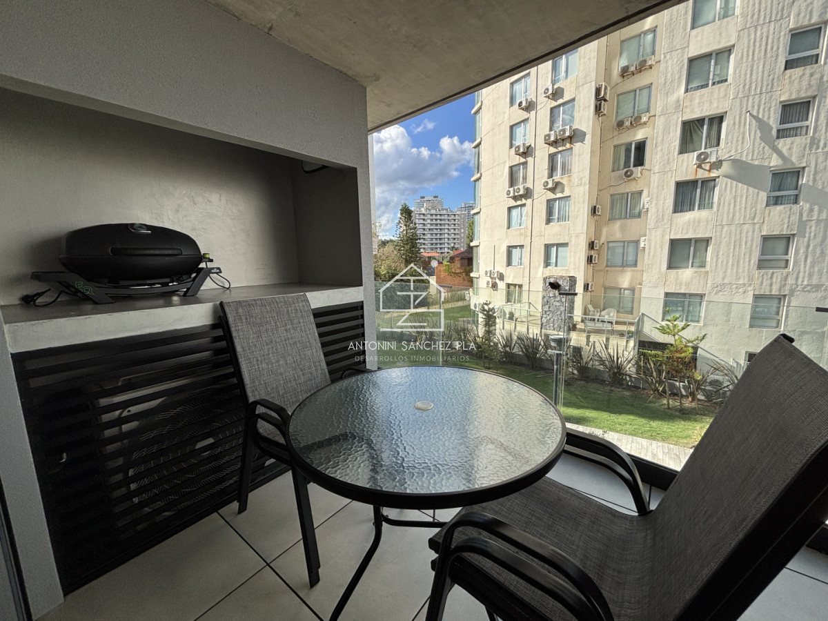 Apartamento ID.4392 - Apartamento de 2 dorm y 2 baños