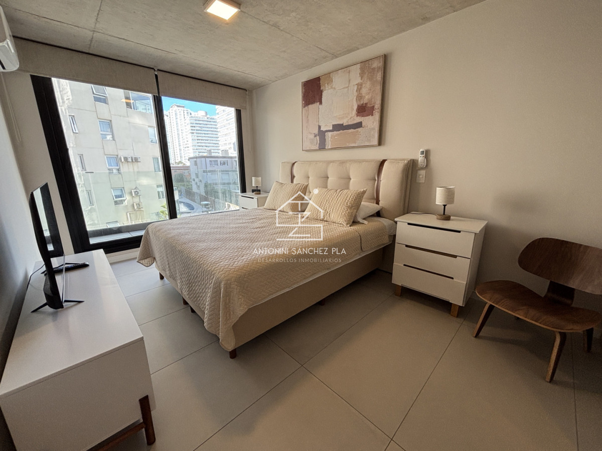 Apartamento ID.4392 - Apartamento de 2 dorm y 2 baños
