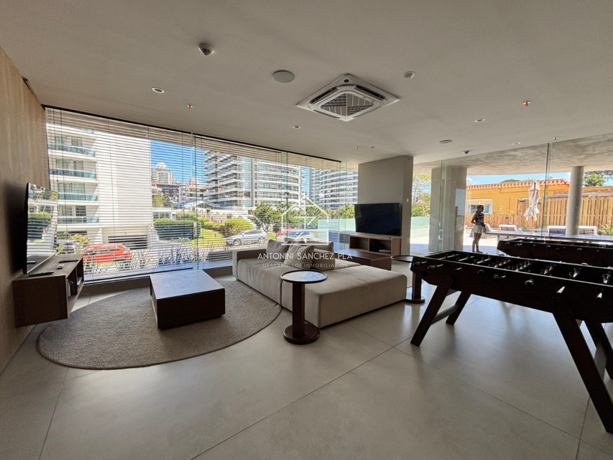 Apartamento ID.4392 - Apartamento de 2 dorm y 2 baños