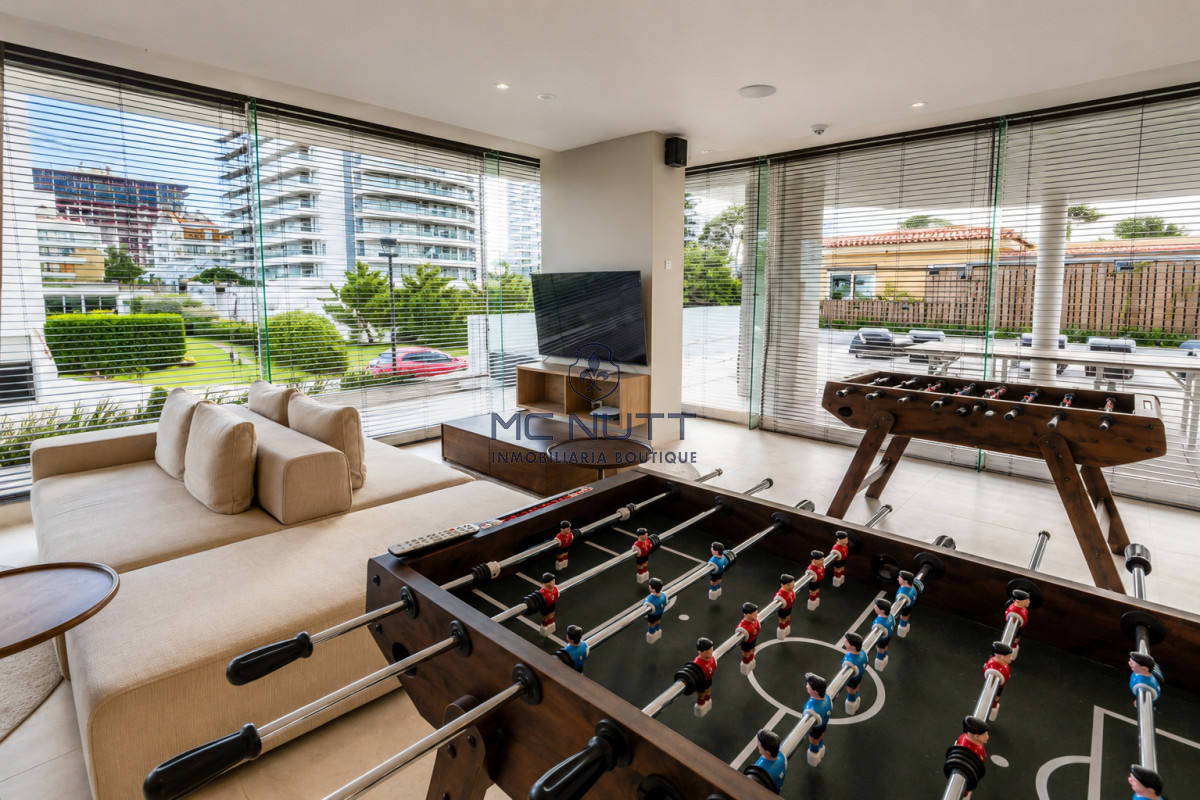 Apartamento Ref.896/ - Apartamento en venta de 2 dormitorios en Manglar Brava, Playa Brava, Punta del Este