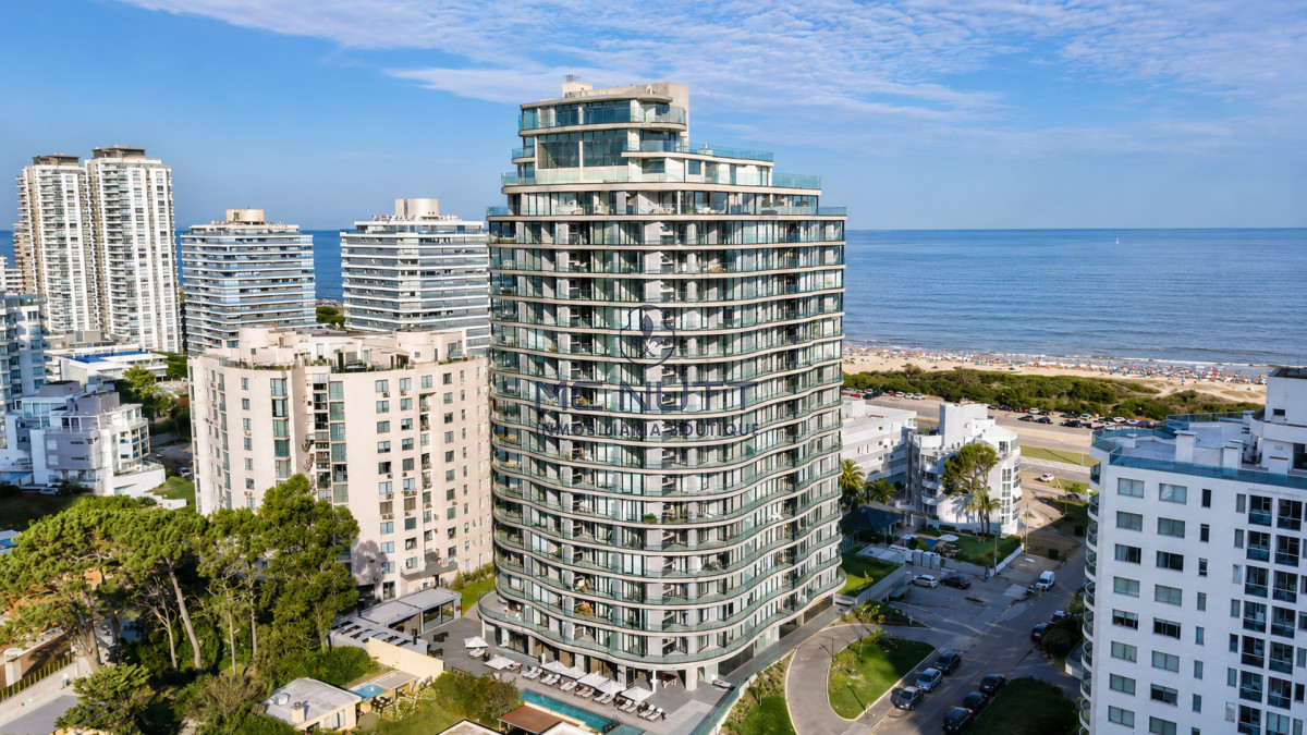 Apartamento Ref.896/ - Apartamento en venta de 2 dormitorios en Manglar Brava, Playa Brava, Punta del Este