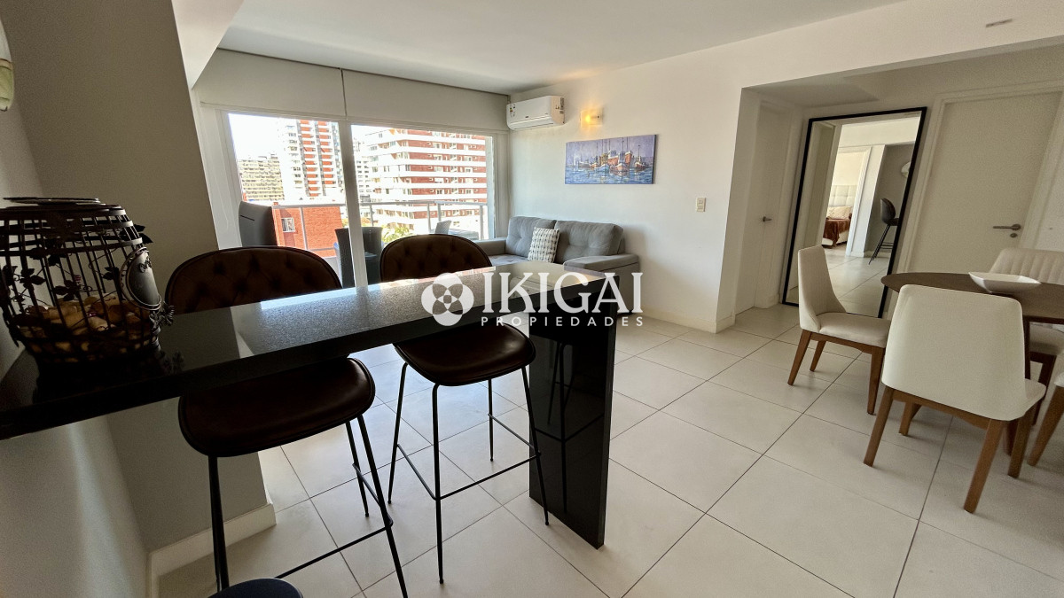 Apartamento ID.274 - Apartamento de dos dormitorios a metros de playa brava y mansa en Punta del Este