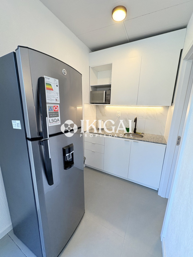 Apartamento ID.696 - Apartamento en venta de 2 dormitorios, Aidy Grill, Punta del Este.