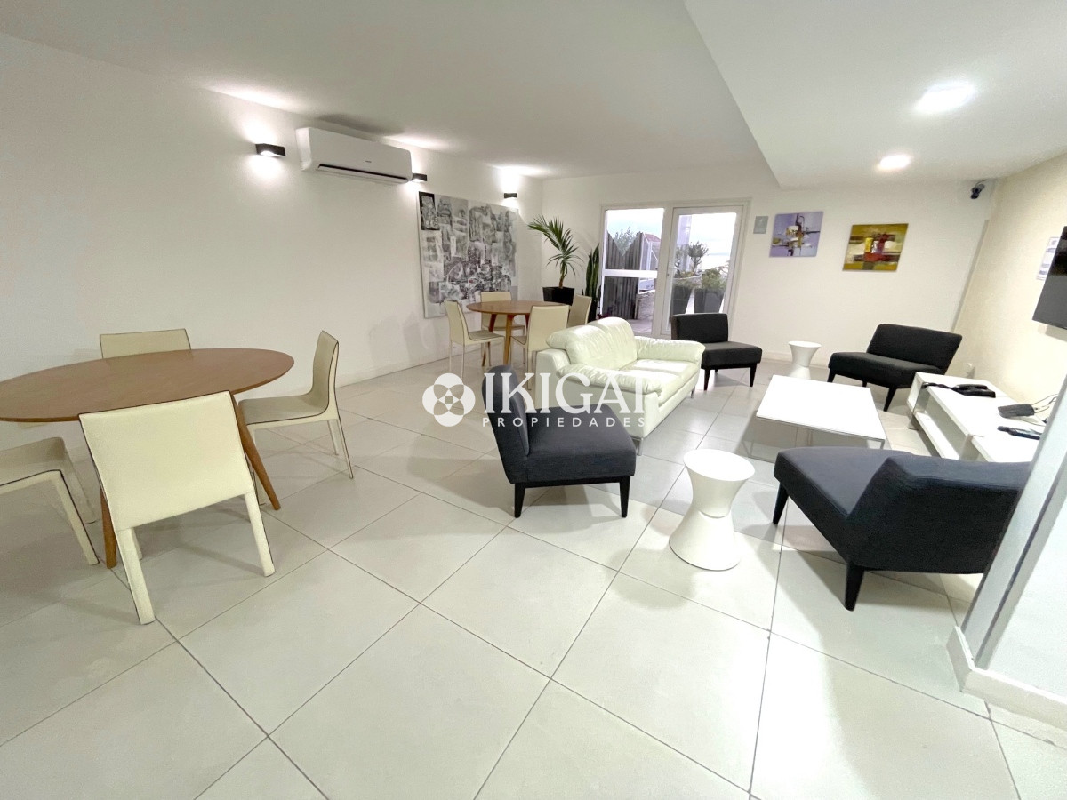 Apartamento ID.274 - Apartamento de dos dormitorios a metros de playa brava y mansa en Punta del Este