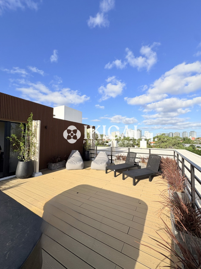 Apartamento ID.696 - Apartamento en venta de 2 dormitorios, Aidy Grill, Punta del Este.