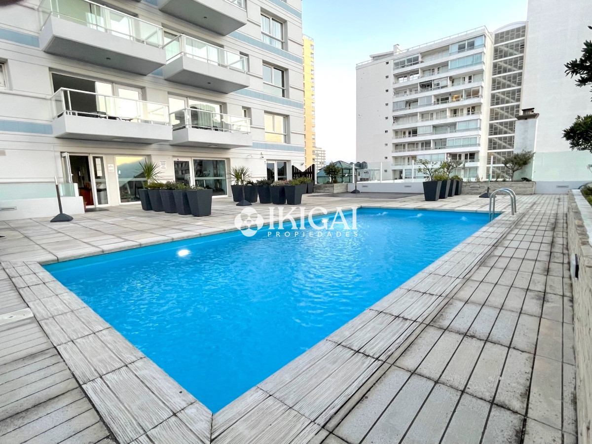 Apartamento ID.274 - Apartamento de dos dormitorios a metros de playa brava y mansa en Punta del Este