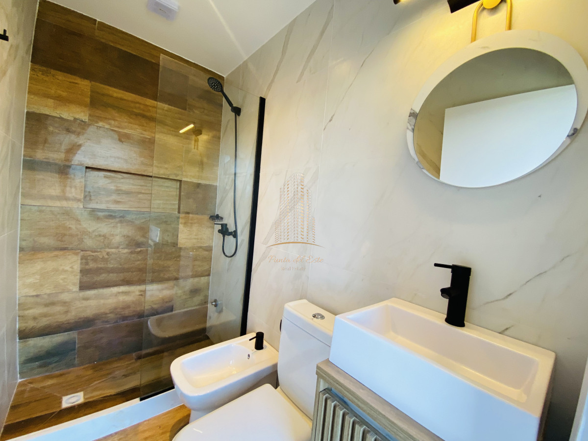 Casa ID.507 - Casa en venta y alquiler anual en Barrio Privado, Punta del Este
