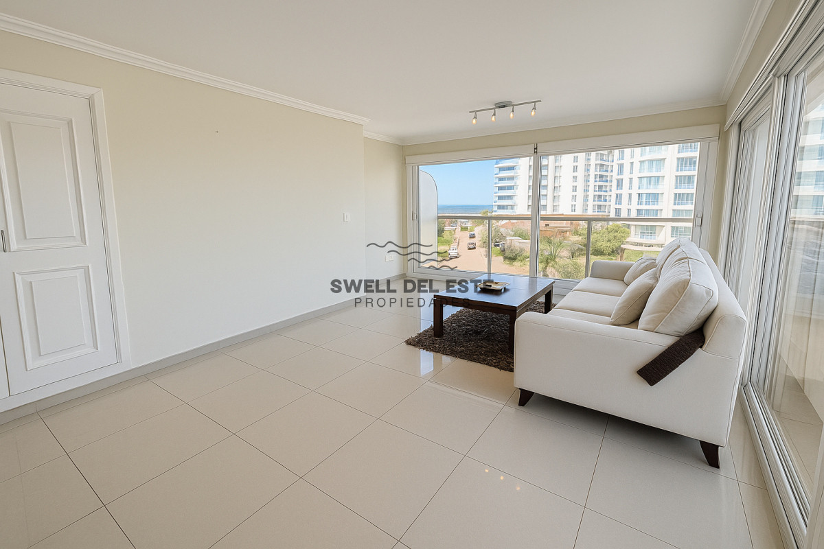Apartamento ID.182 - 3 dormitorios a 100 metros del mar - Playa Brava – U$S 305.000