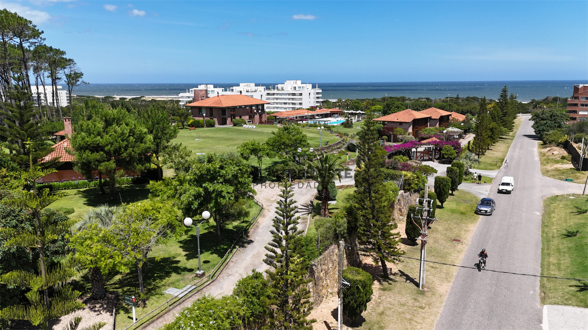 Apartamento ID.181 - Punta del Este, Playa Brava, Rincón del Indio, Zanzíbar