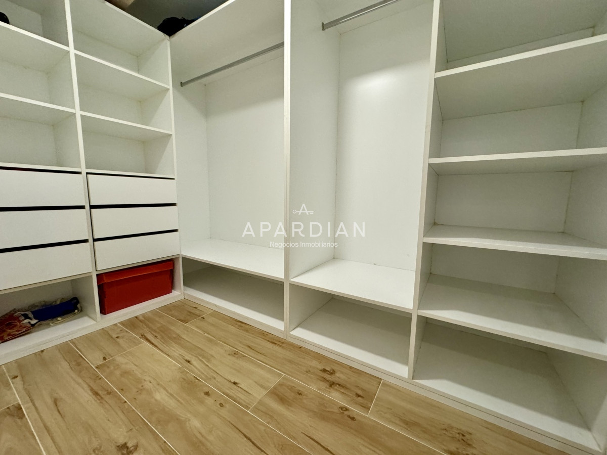 Apartamento ID.21096884 - apartamento 2 dormitorios 2 baños sobre playa mansa