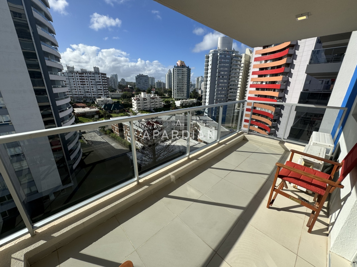 Apartamento ID.21097849 - Apartamento de 2 dormitorios 1 baño ubicado en playa brava a metros del mar 