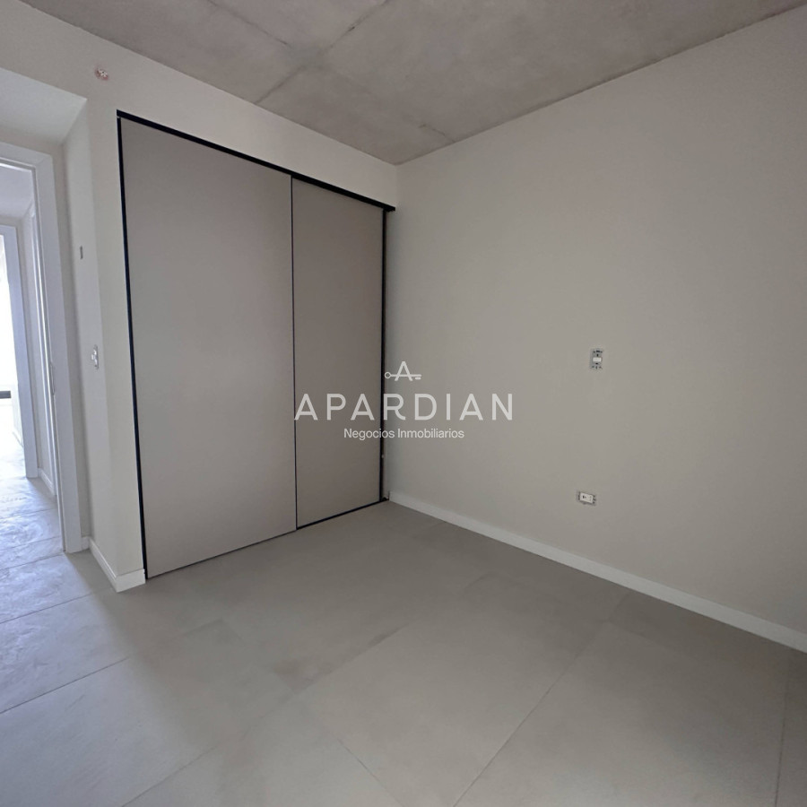 Apartamento ID.21099369 - Apartamento de 2 dormitorios en venta, Playa Brava, Punta del Este