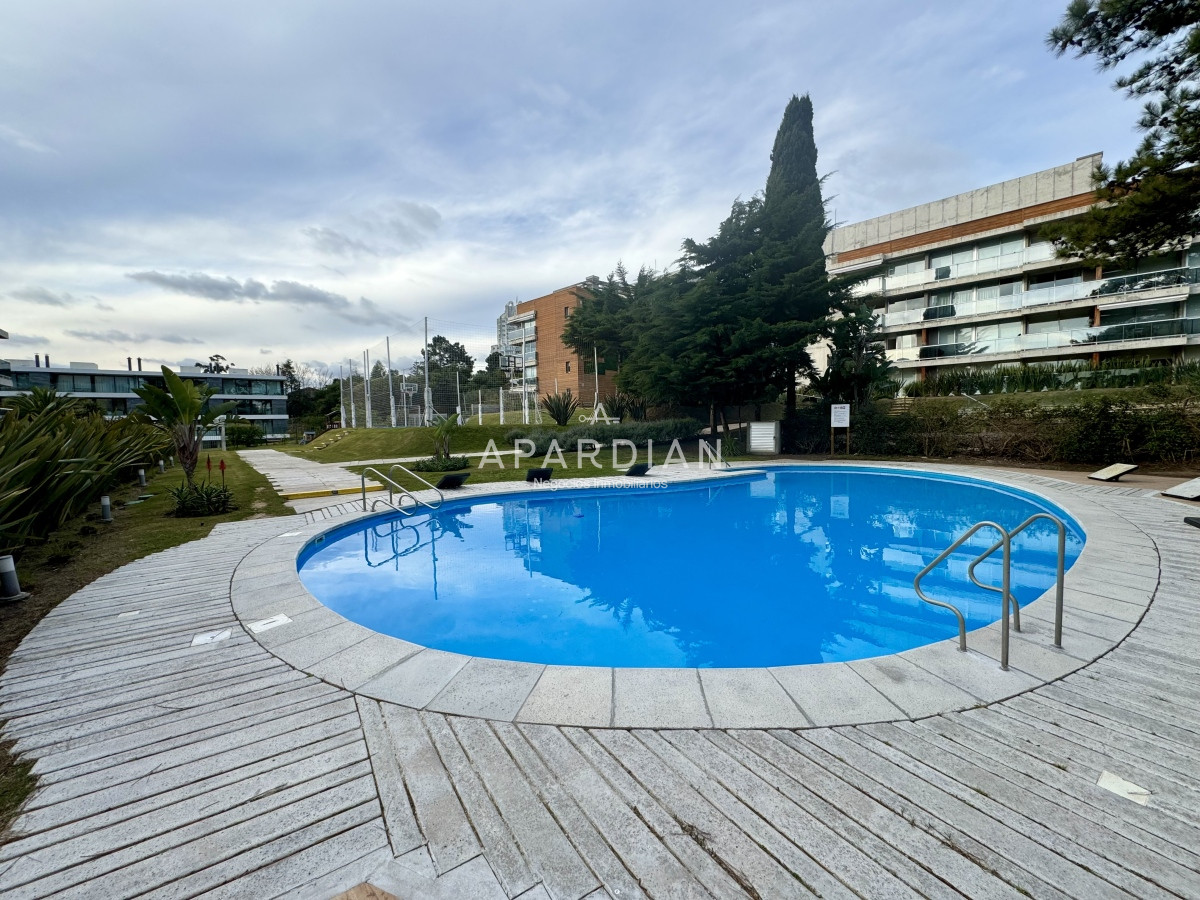 Apartamento ID.21096884 - apartamento 2 dormitorios 2 baños sobre playa mansa