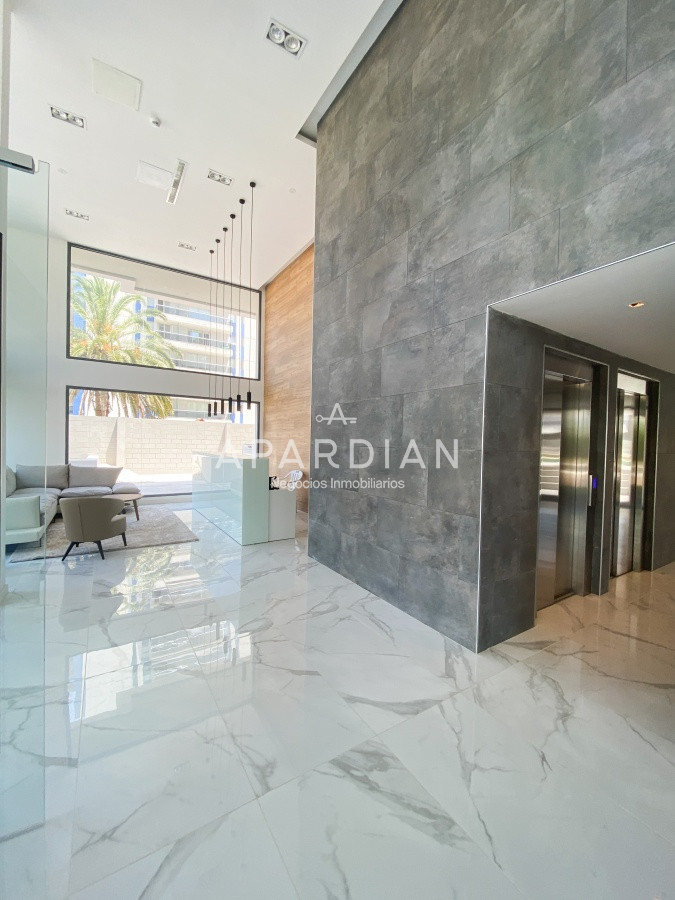 Apartamento ID.21099986 - Apartamento 2 dormitorios en venta Playa Brava Punta del Este