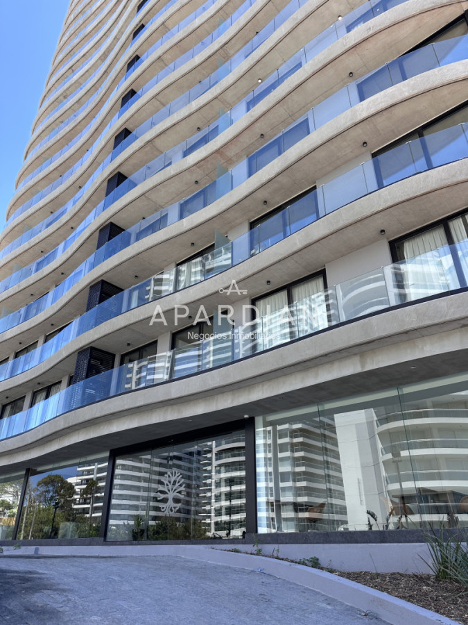 Apartamento ID.21099369 - Apartamento de 2 dormitorios en venta, Playa Brava, Punta del Este