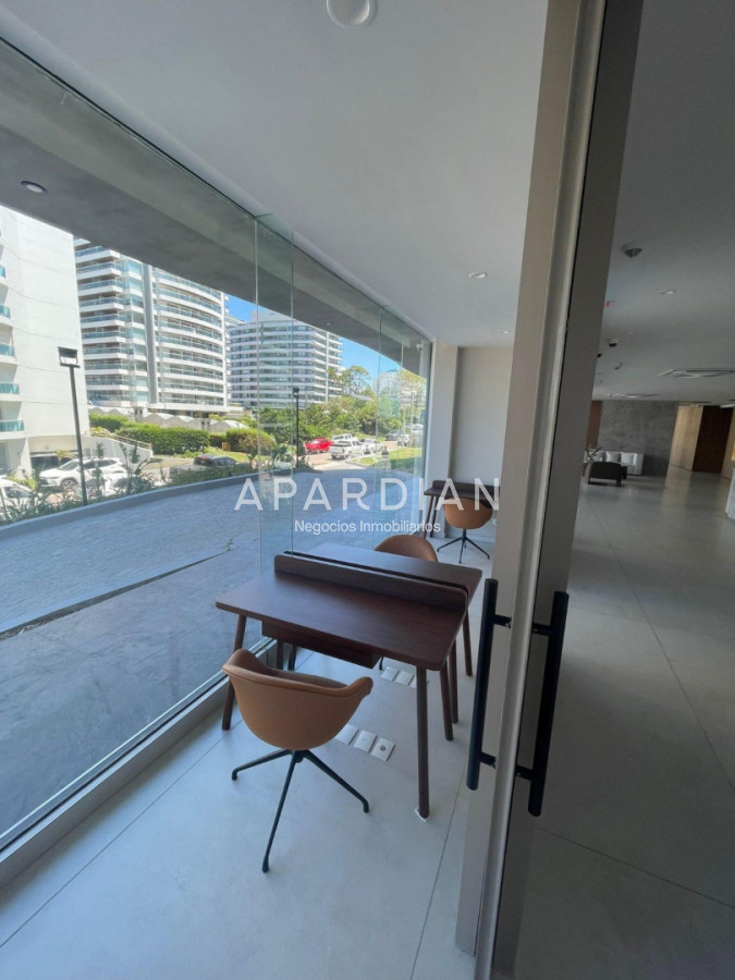 Apartamento ID.21099369 - Apartamento de 2 dormitorios en venta, Playa Brava, Punta del Este