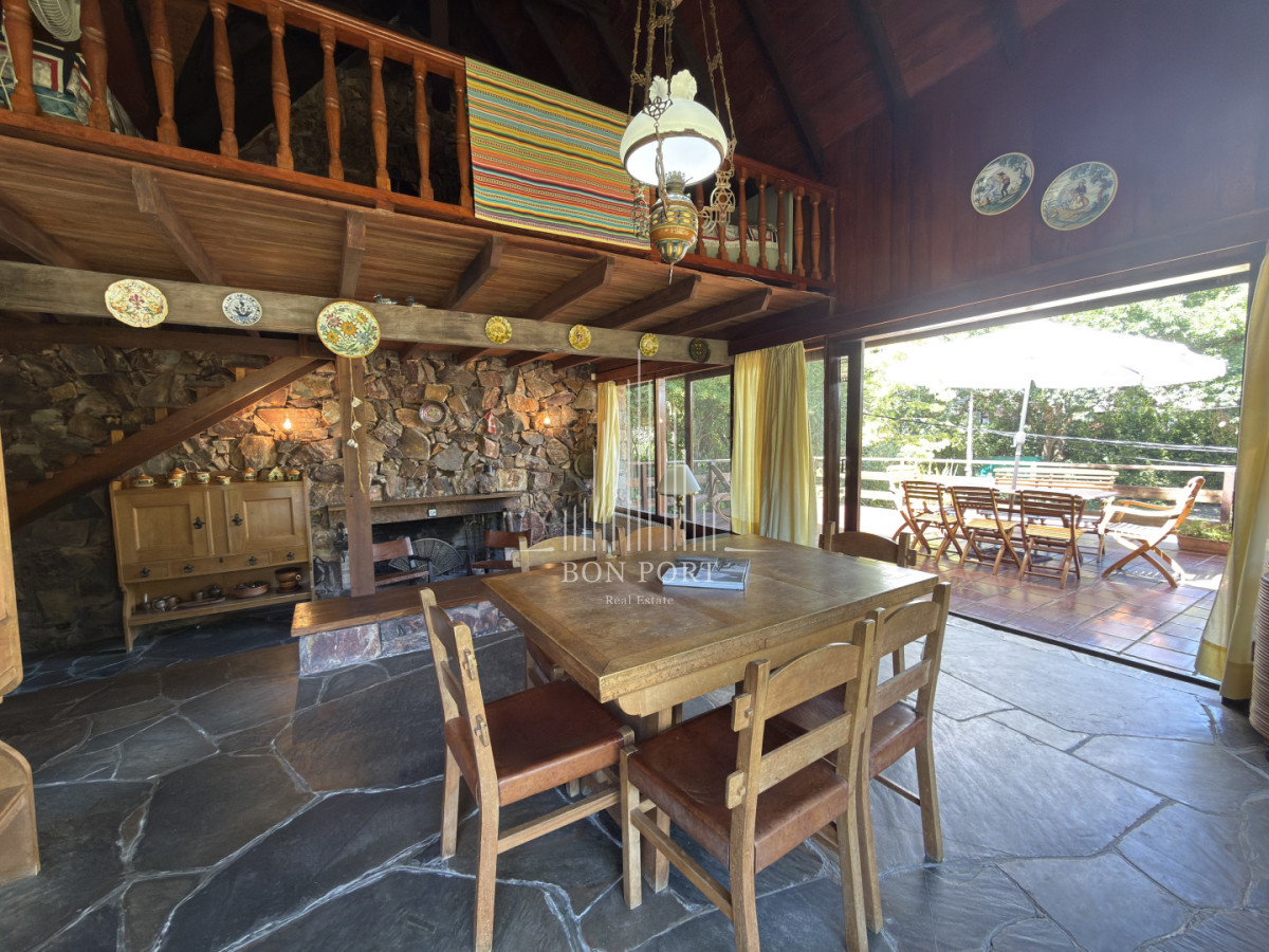 Casa ID.250 - Casa en venta de 3 dormitorios en exclusivo barrio golf de Punta del Este