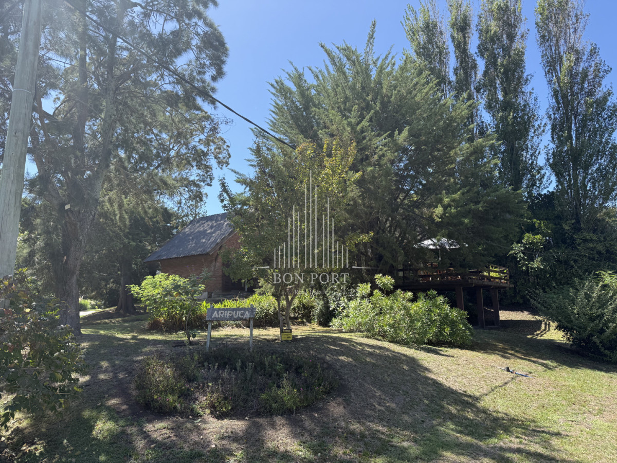 Casa ID.250 - Casa en venta de 3 dormitorios en exclusivo barrio golf de Punta del Este