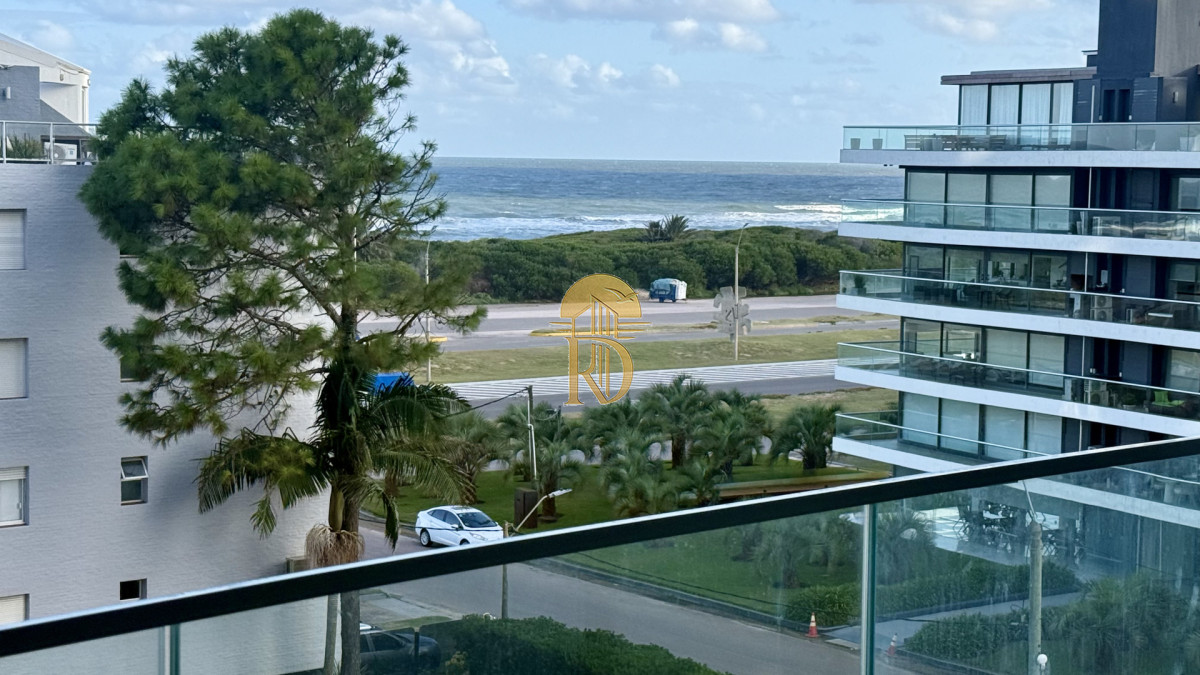 Apartamento en venta de 2 dormitorios en Manglar Brava, Playa Brava, Punta del Este -id-829