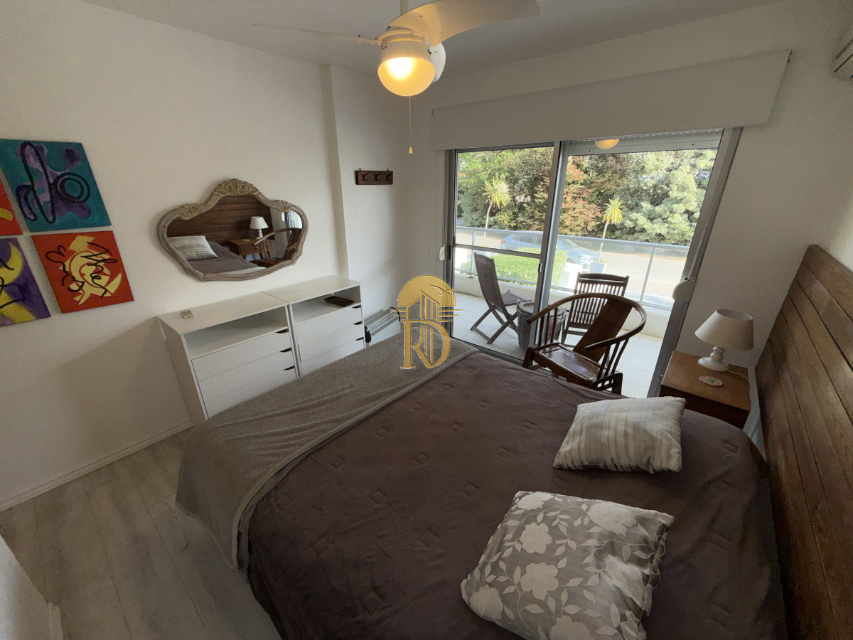 Excelente apartamento de 2 dormitorios con 2 baños -id-465-12