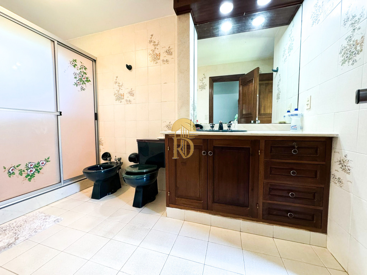 casa en venta y alquiler playa mansa -id-350-17