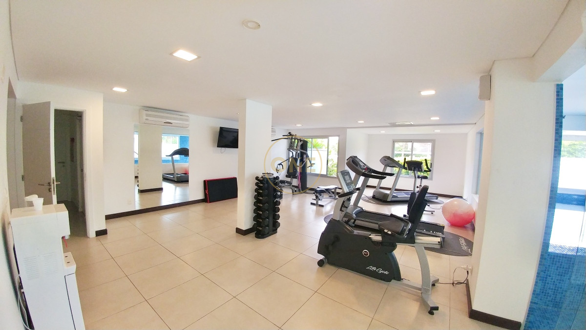 Apartamento ID.2421 - Penthouse 4 dormitorios en venta Playa Mansa Punta del Este