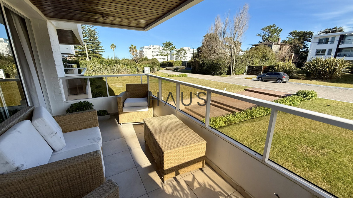 Apartamento ID.249 - Apartamento en venta de 2 dormitorios a 100 metros del mar