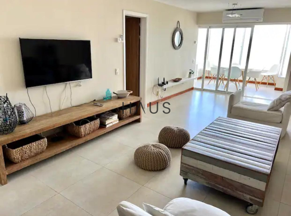 Apartamento ID.293 -  Tu Refugio en la Península: Elegancia y Comodidad a Pasos del Mar