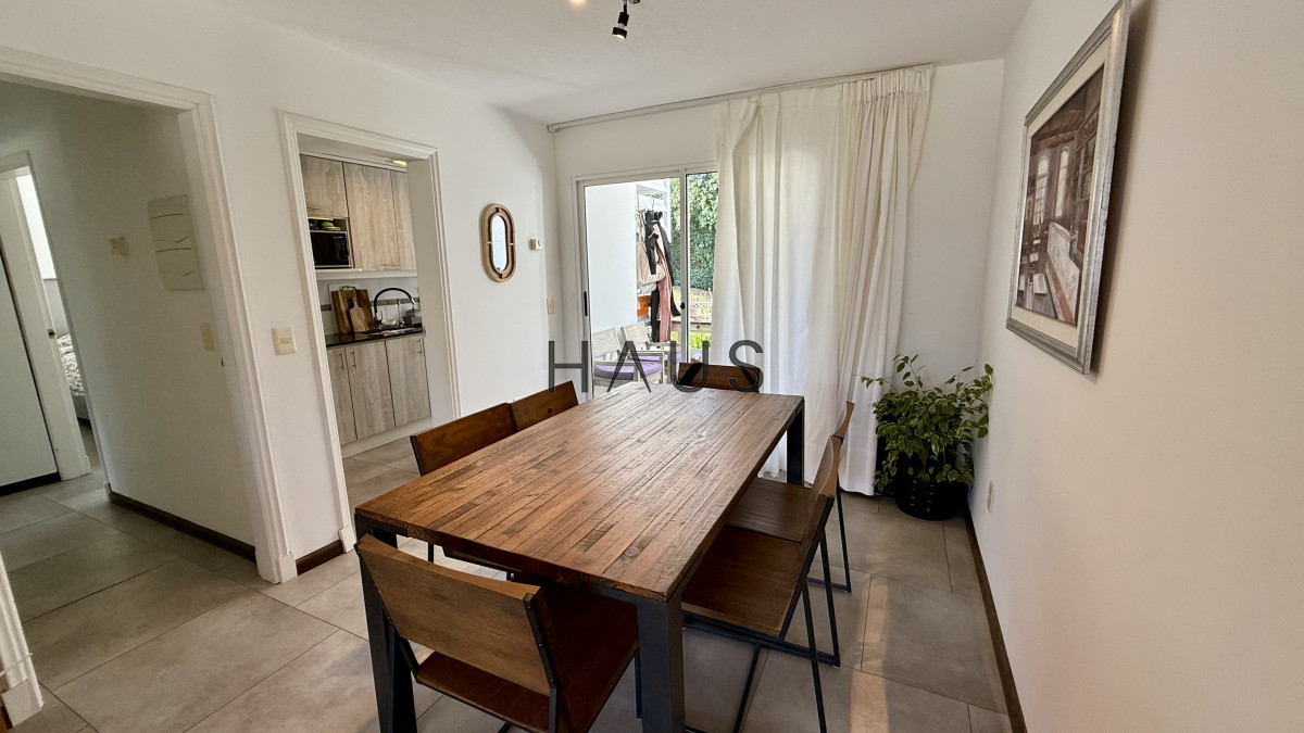 Apartamento ID.249 - Apartamento en venta de 2 dormitorios a 100 metros del mar