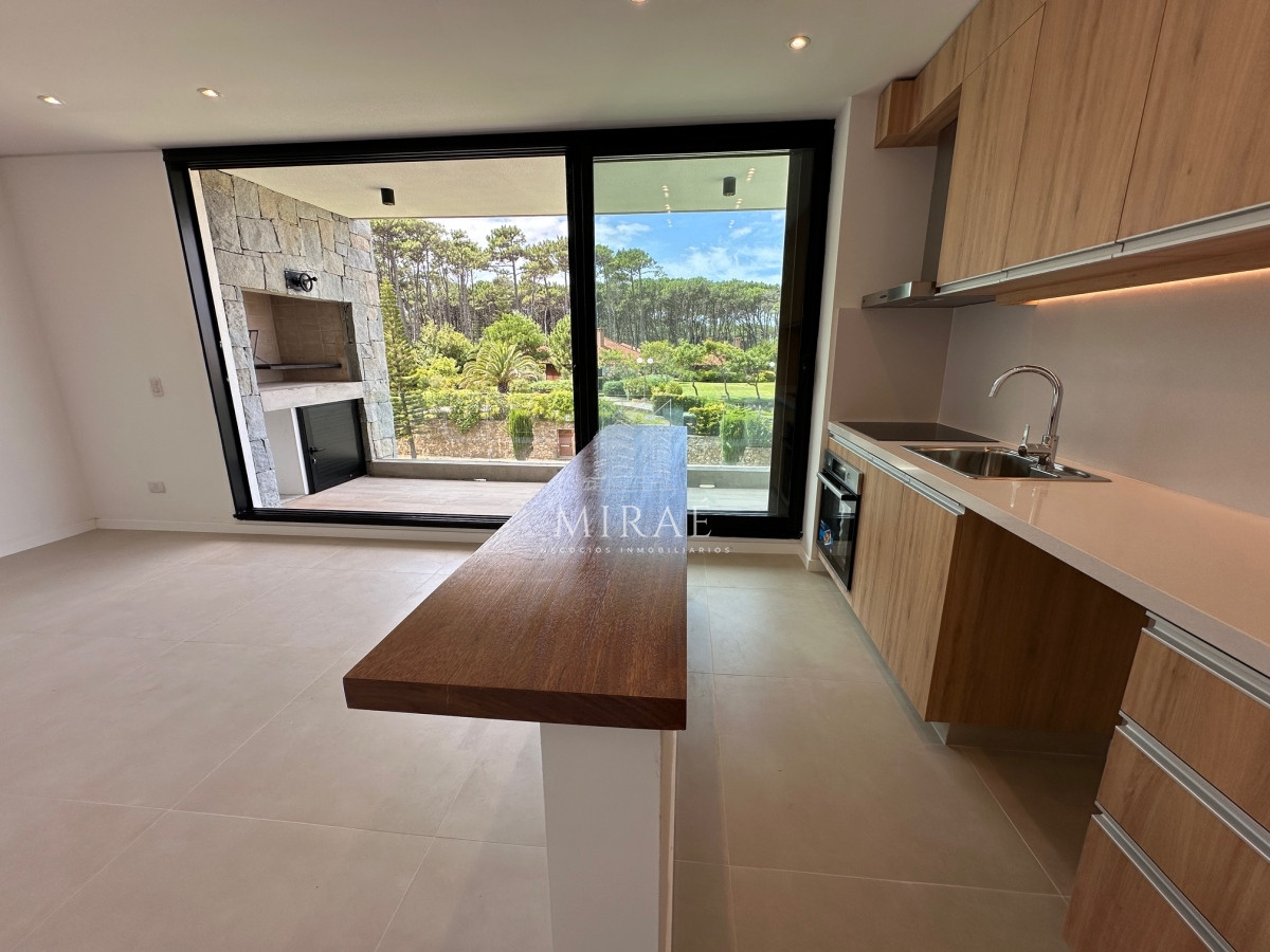 Apartamento ID.153 - Apartamento de 1 dormitorio en venta en Playa Brava, Punta del Este