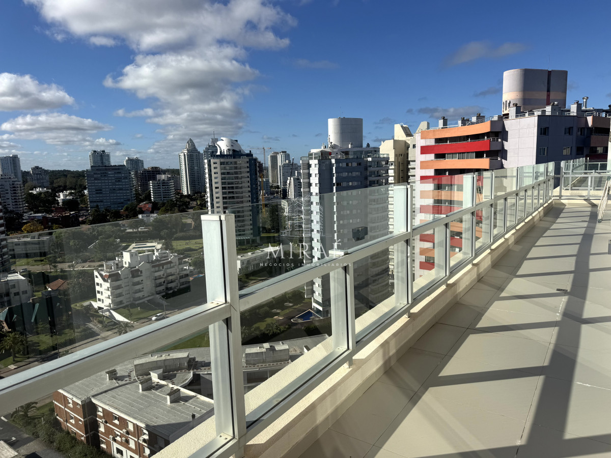 Apartamento ID.138 - Apartamento en venta de 3 dormitorios en Aidy Grill 