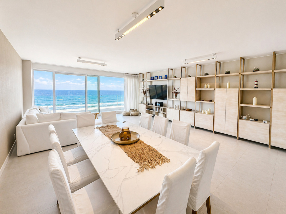 Apartamento ID.21098542 - Apartamento 3 dormitorios y dependencia en venta en Punta del Este, Le Parc