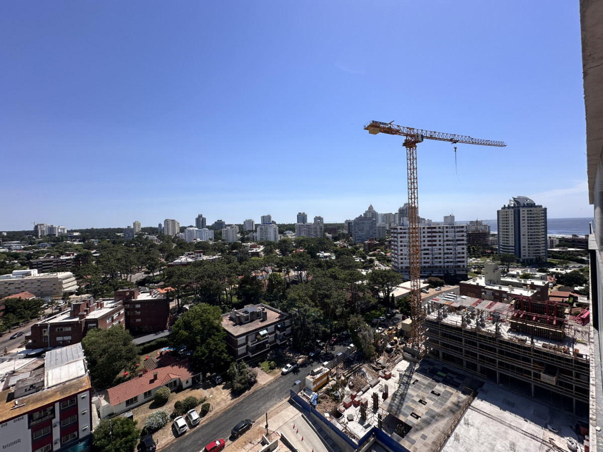 Apartamento ID.21098569 - Apartamento en venta de 2 dormitorios Punta del Este