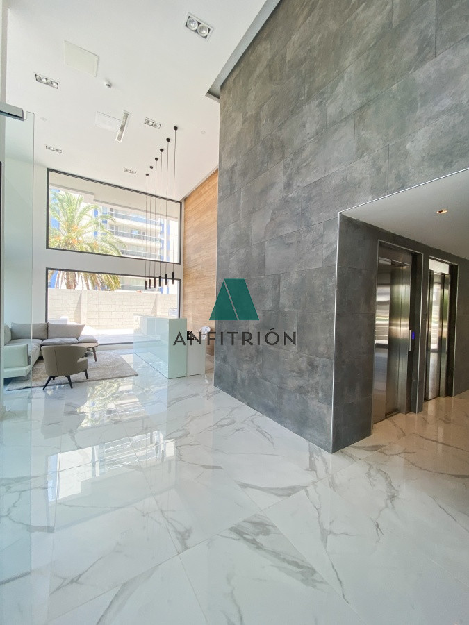 Apartamento ID.670 - Apartamento 2 dormitorios en venta Playa Brava Punta del Este