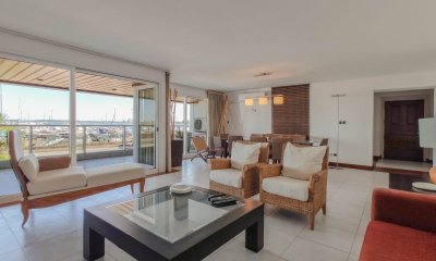 Apartamento en venta Puerto punta del este