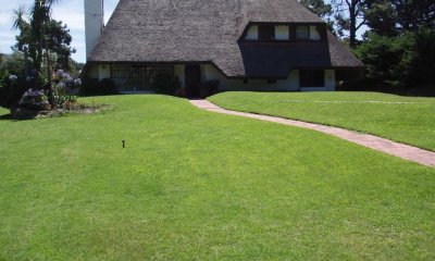 Casa de 3 dormitorios en Marly, Punta del Este