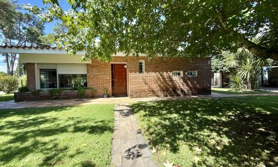 Casa en venta en Av Córdoba  maldonado