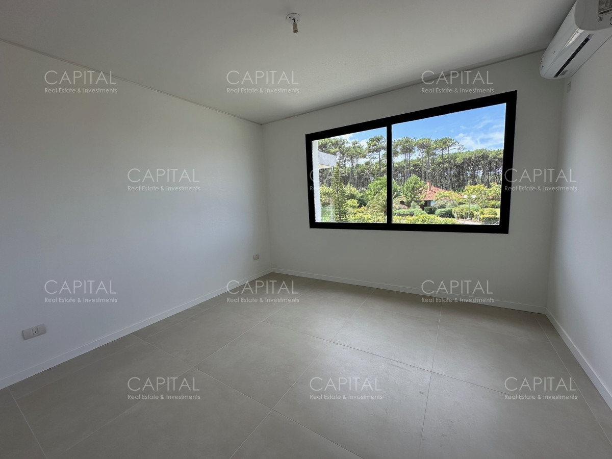Apartamento ID.39083 - Apartamento de 1 dormitorio en venta en Playa Brava, Punta del Este