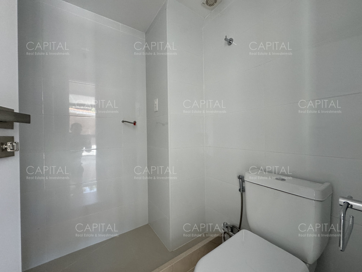 Apartamento ID.37358 - Apartamento en venta en Playa Mansa, 3 dormitorios, Punta del Este