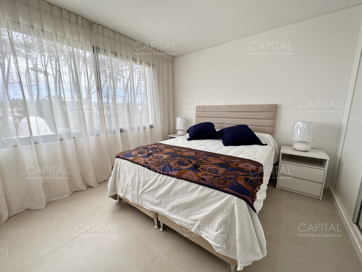 Apartamento ID.39081 - Apartamento en venta de 2 dormitorios y 2 baños, Rincón del Indio, Playa Brava,  Punta del Este.