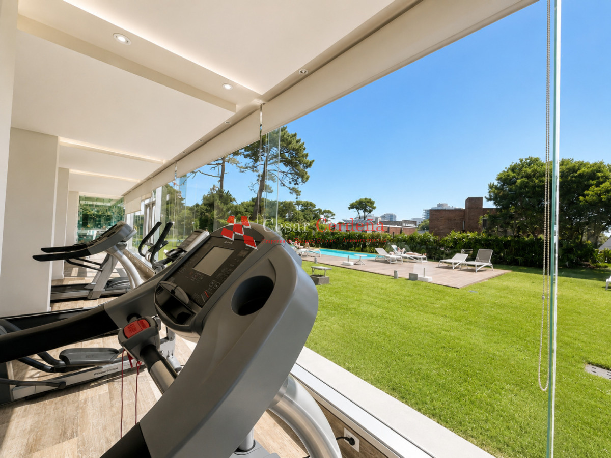 Apartamento ID.2003 - VENTA - Apartamento en venta de 3 dormitorios en Punta del Este