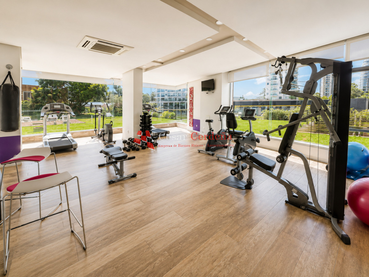 Apartamento ID.2003 - VENTA - Apartamento en venta de 3 dormitorios en Punta del Este
