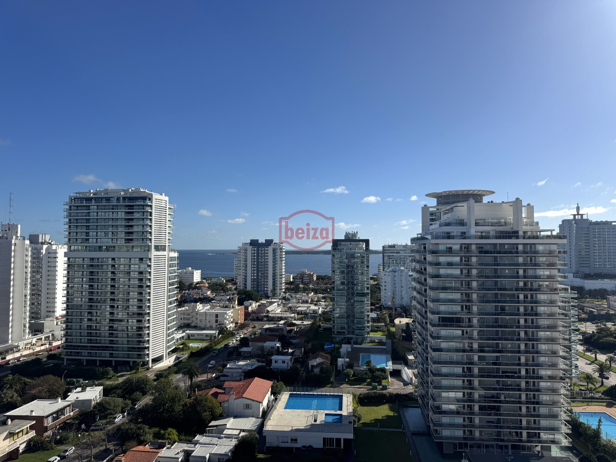 Apartamento ID.167154/Excelente-apartamento-en-Aidy-Grill - Apartamento en venta de 3 dormitorios en Aidy Grill Playa Brava Punta del Este