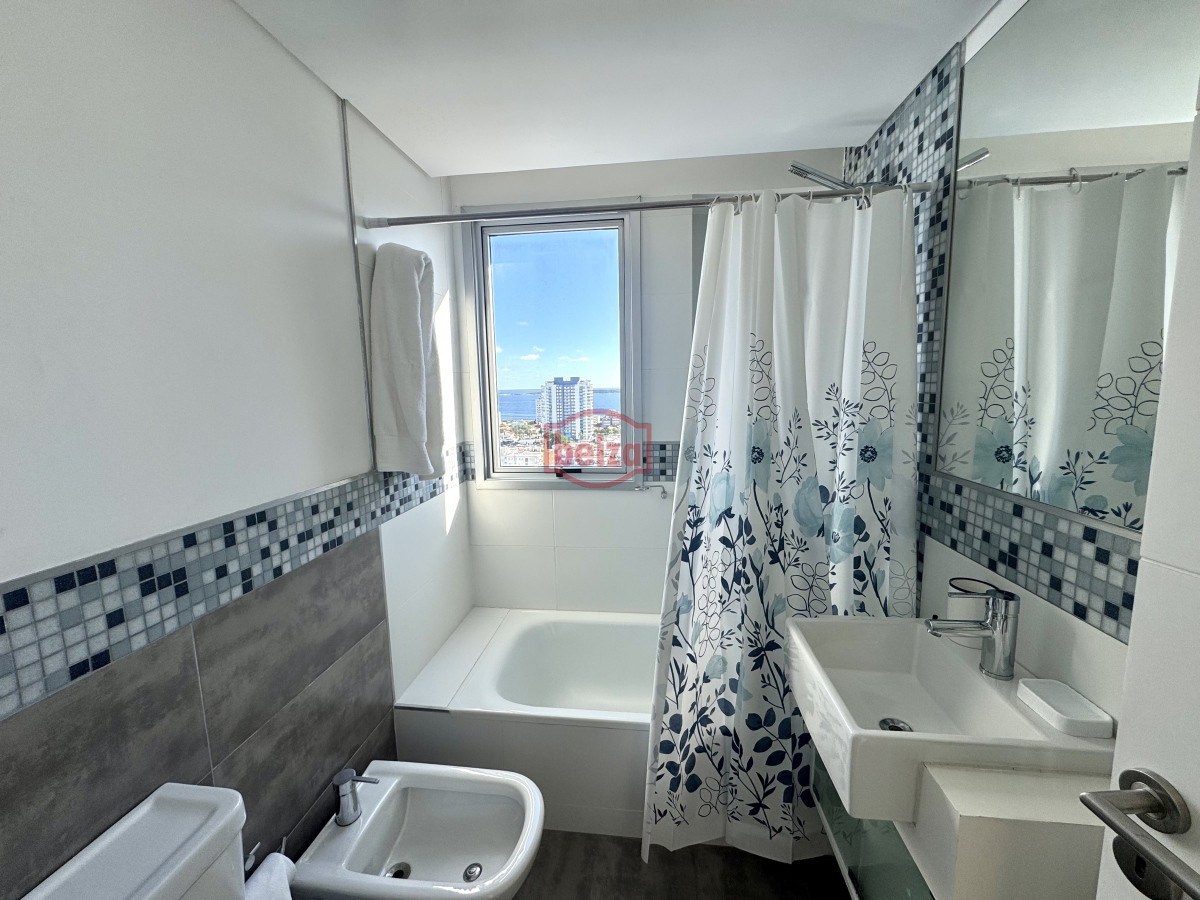 Apartamento ID.167154/Excelente-apartamento-en-Aidy-Grill - Apartamento en venta de 3 dormitorios en Aidy Grill Playa Brava Punta del Este