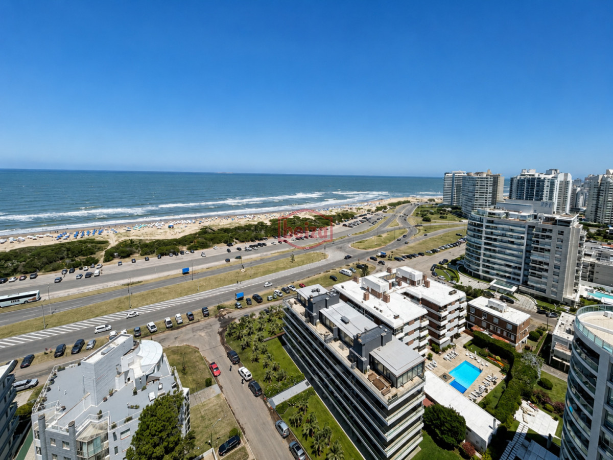 Apartamento ID.167227/En-venta,-departamento-en-primera-linea-de-playa-brava - Apartamento de 2 dormitorios y 2 baños, Manglar Brava, Playa Brava, Punta del Este.