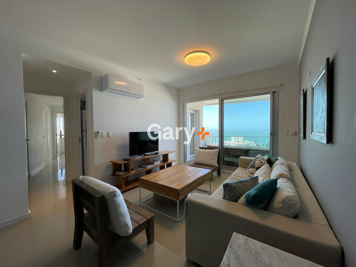 Apartamento en alquiler en Punta del Este, 3 dormitorios, Febrero 