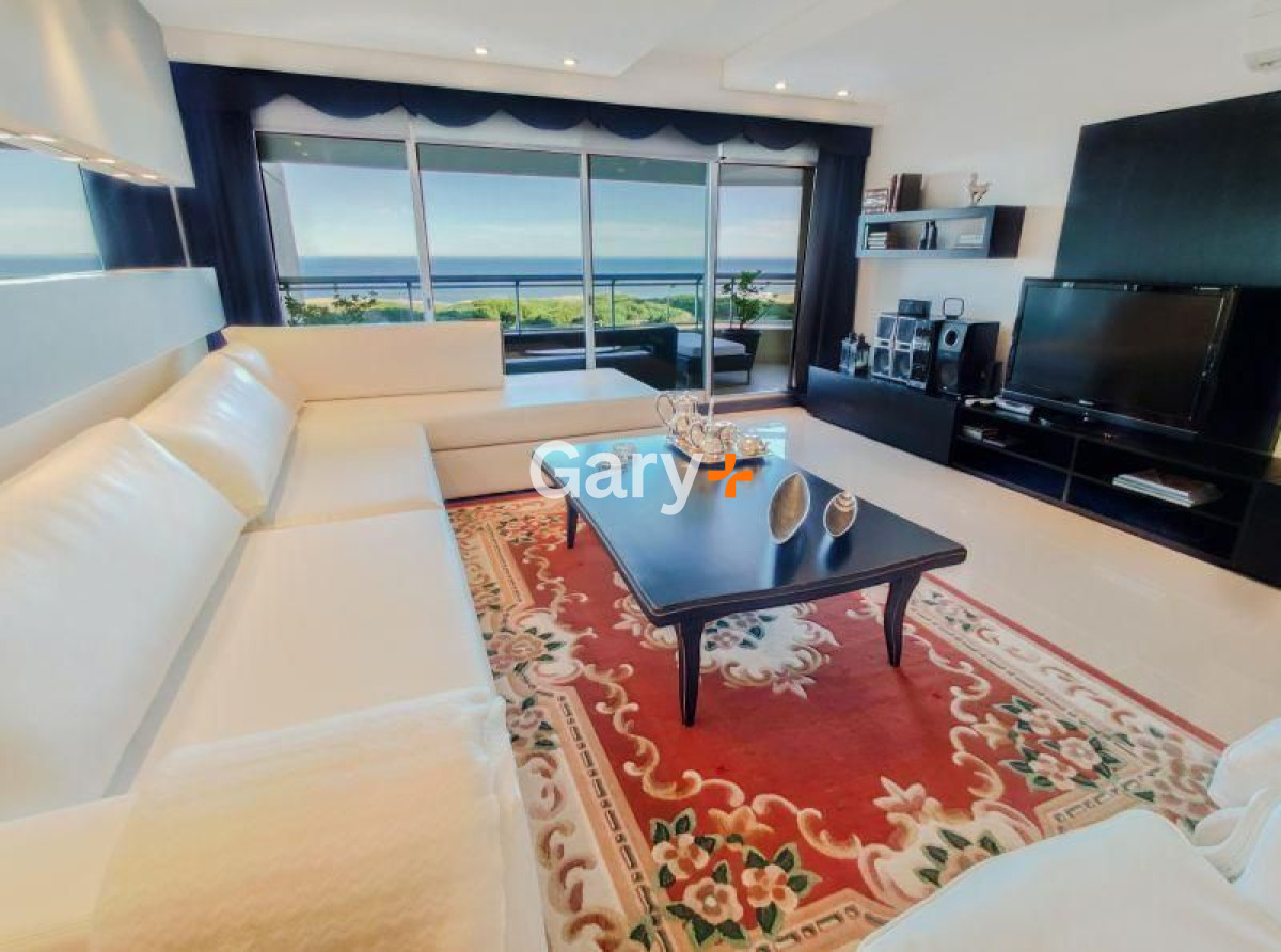 Apartamento en venta Playa Brava 3 dormitorios