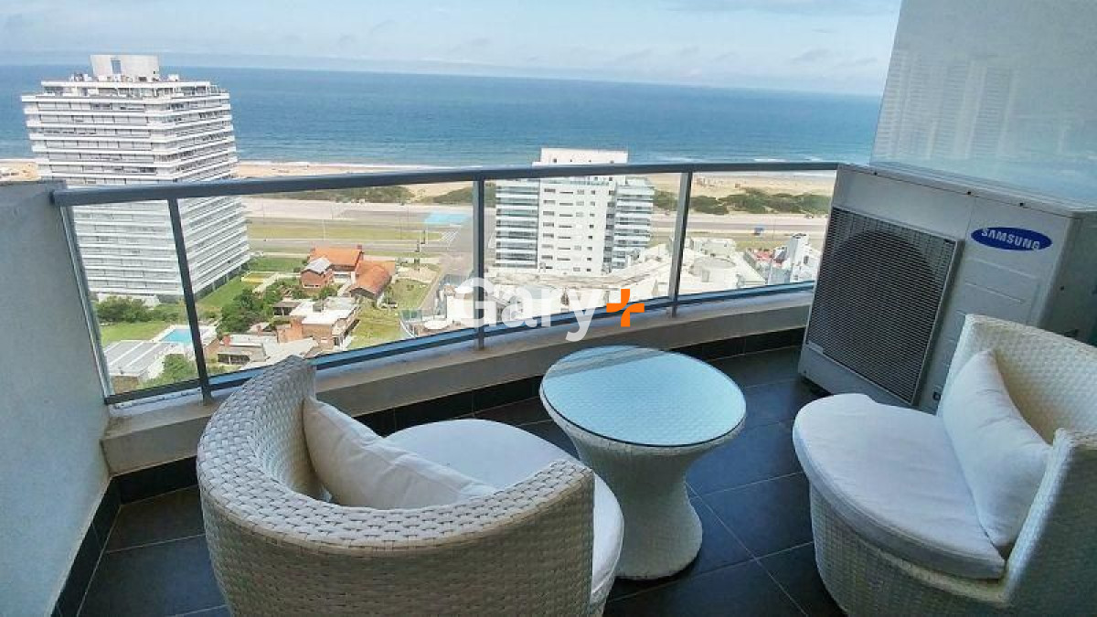 Apartamento en venta  3 dormitorios