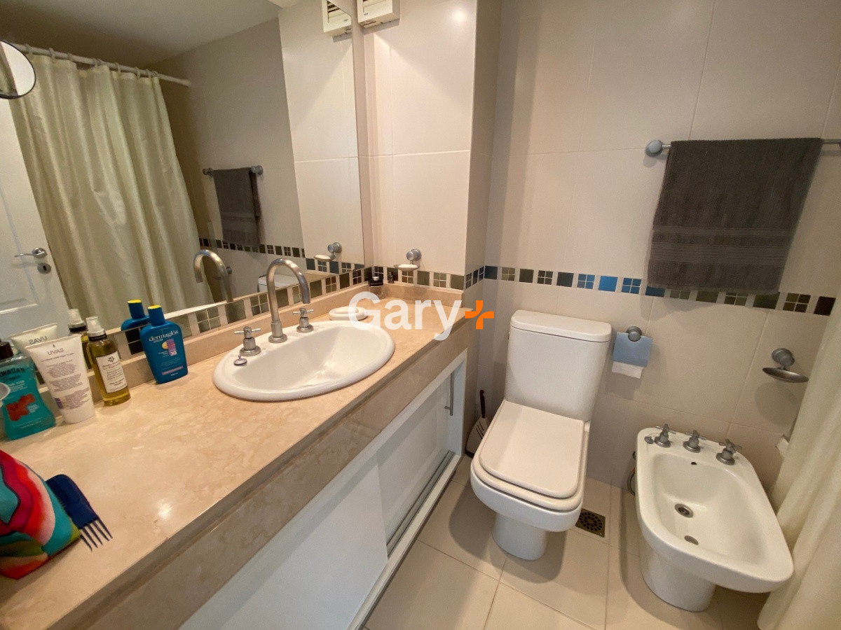 Apartamento ID.1351 - Apartamento en venta Playa Mansa 2 dormitorios